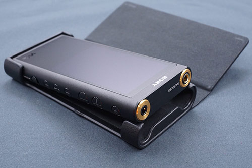 ZX300専用レザーケースをレビュー！ソニー「CKL-NWZX300」 - ソニーショップさとうち ブログ